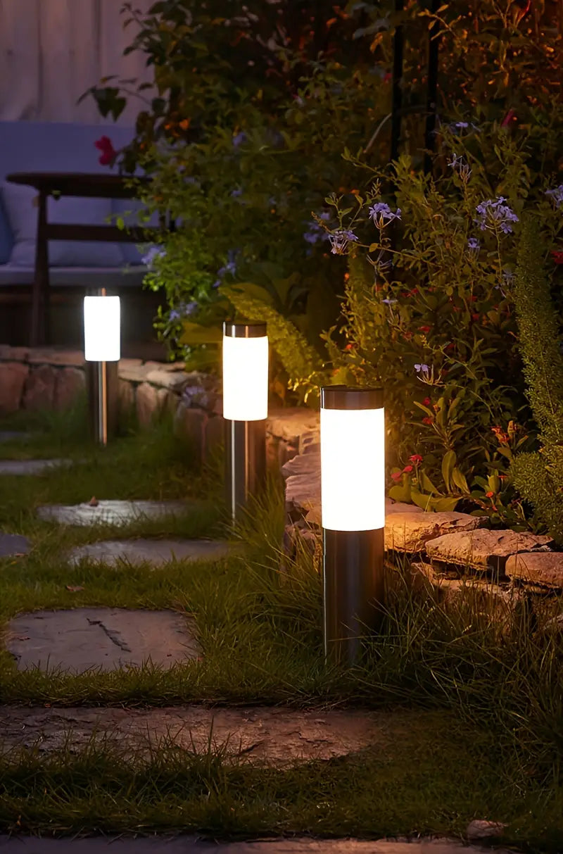 Lisslune | Solar Outdoor Light | Waterproof, Energy-Efficient & Easy to Install for Garden and Pathway Illumination