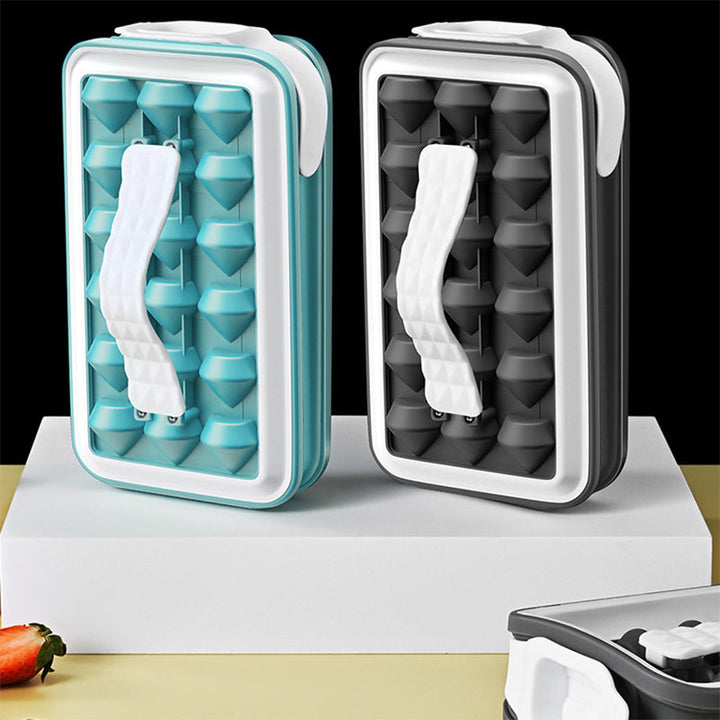 Lisslune | Portable Diamond Ice Cube Mold