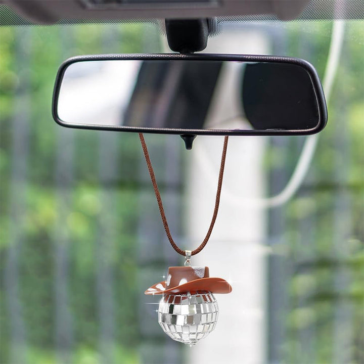 Lisslune | Swinging Cowboy Pendant