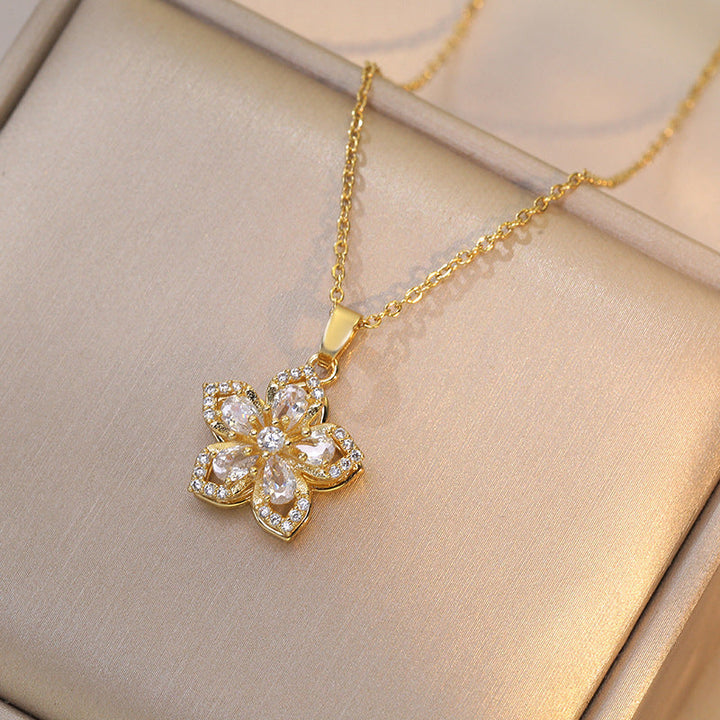 Lisslune | Rotating Bauhinia Necklace