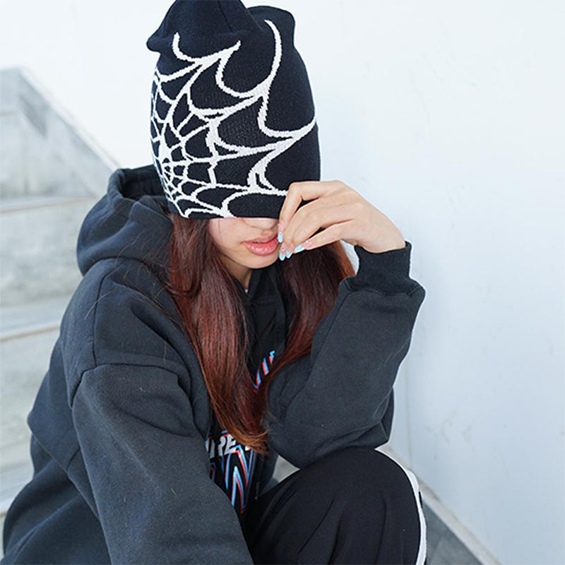 Lisslune | Spiderweb Beanie