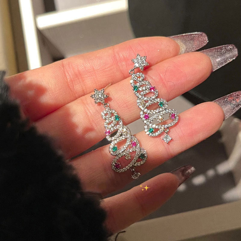 Lisslune | Shiny Christmas tree earrings