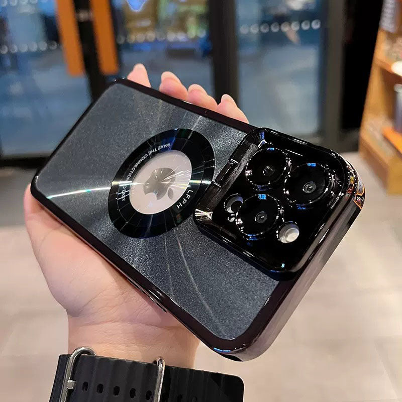 Lisslune | Magnetic iPhone case with lens holder