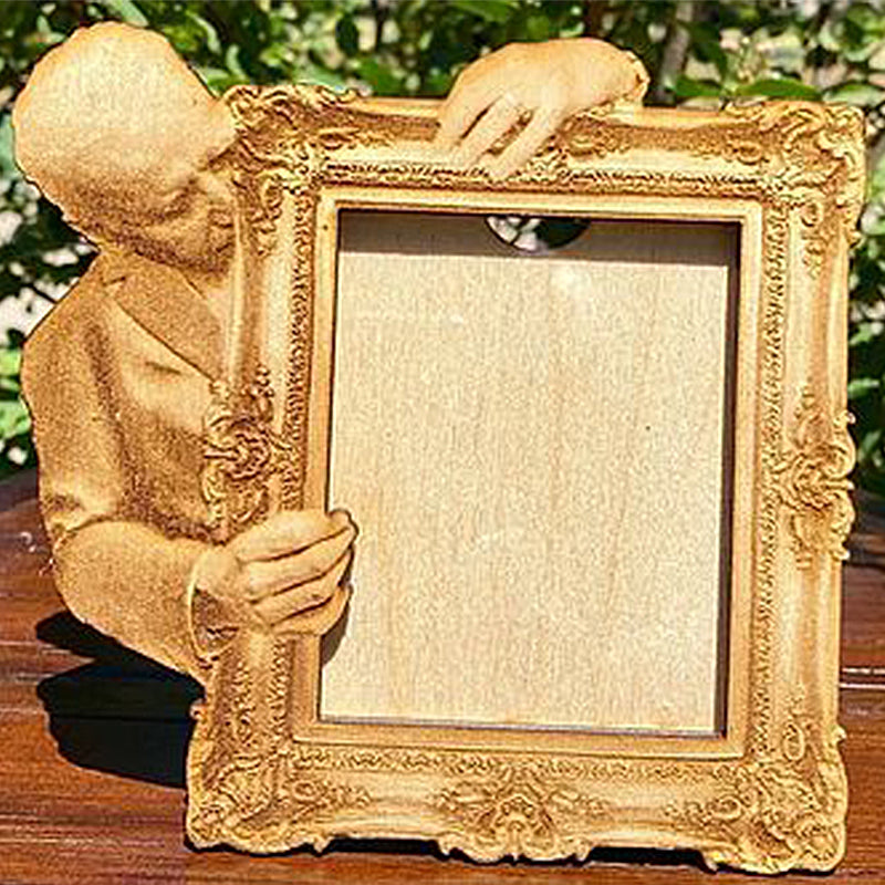 Lisslune | Check out this photo frame