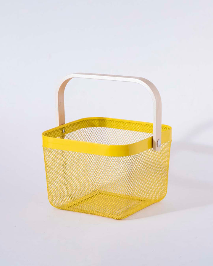 Lisslune | Square Metal Storage Basket with Wooden Handle - Yellow - Set of 2