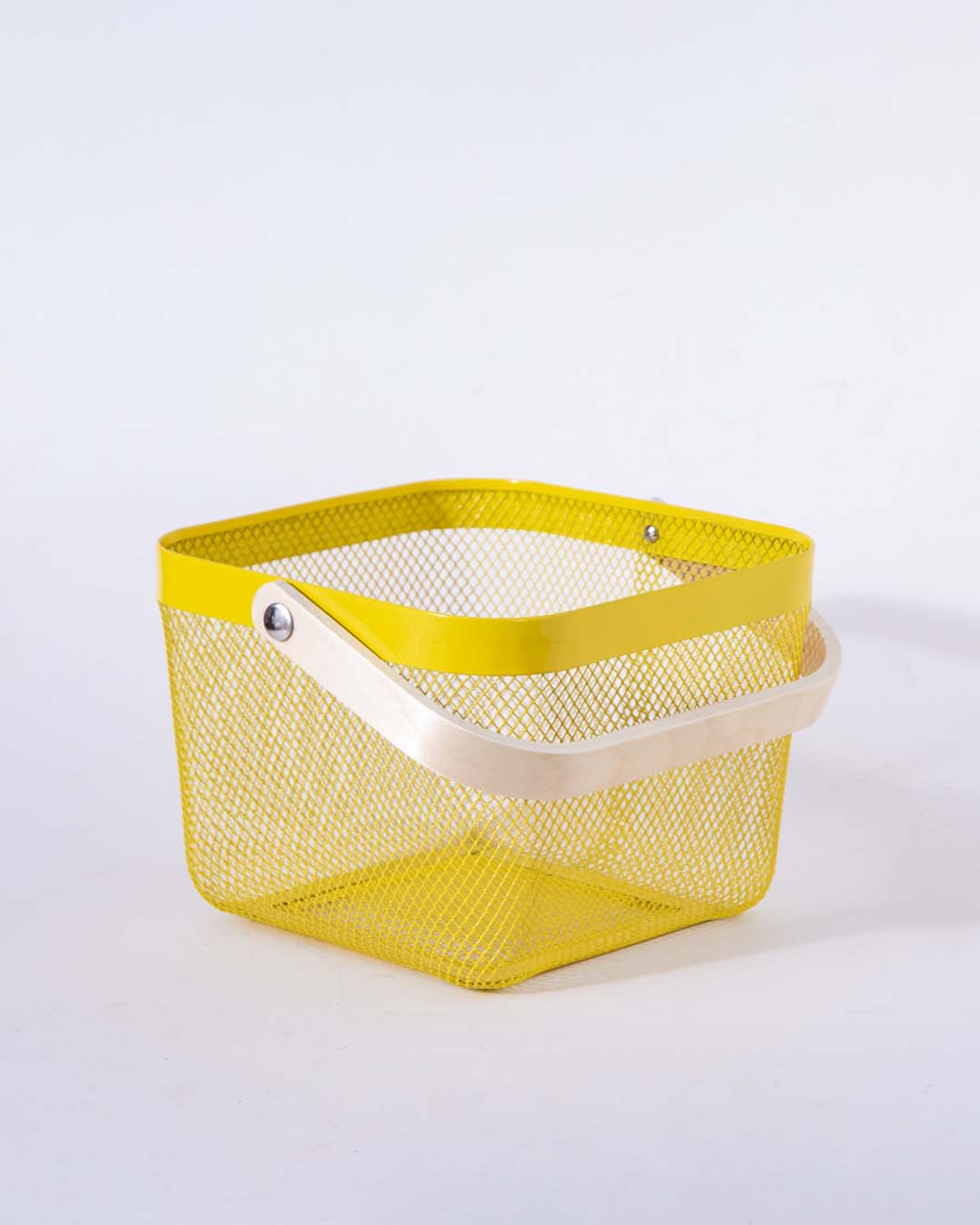 Lisslune | Square Metal Storage Basket with Wooden Handle - Yellow - Set of 2
