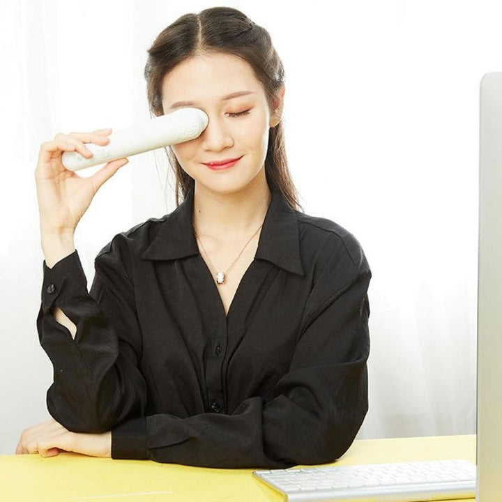 Lisslune | Portable Rechargeable Eye Massager, with Cool & Heat Options, Rotatable Head & Sonic Vibration