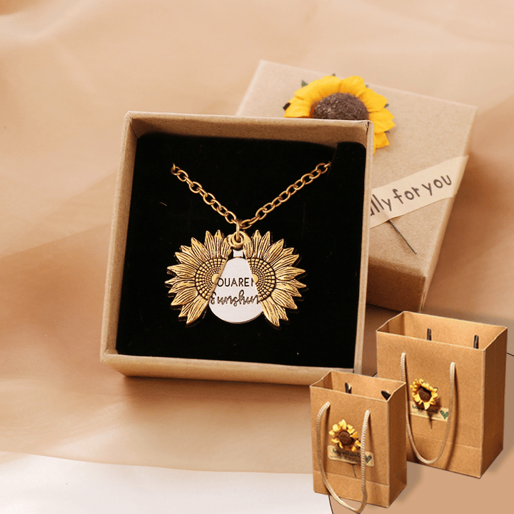 Lisslune | "You Are My Sunshine" Sunflower Necklace(Double-sided engraving)