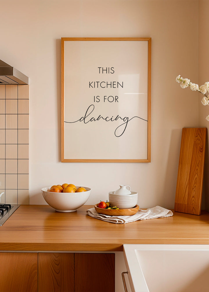Lisslune | This kitchen is for dancing