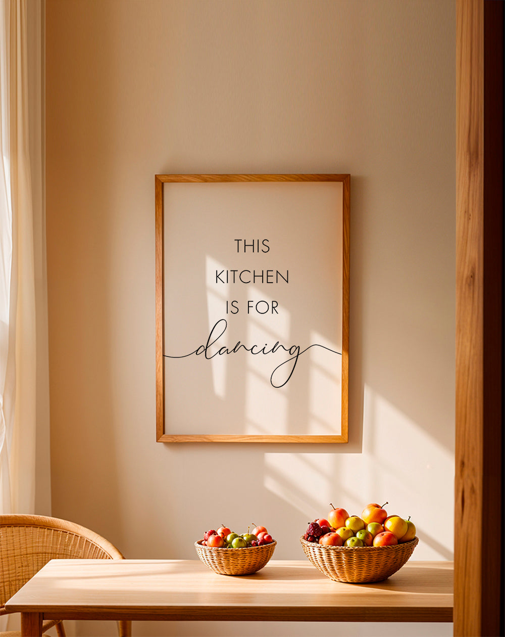 Lisslune | This kitchen is for dancing