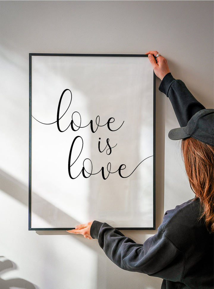 Lisslune | Love is love