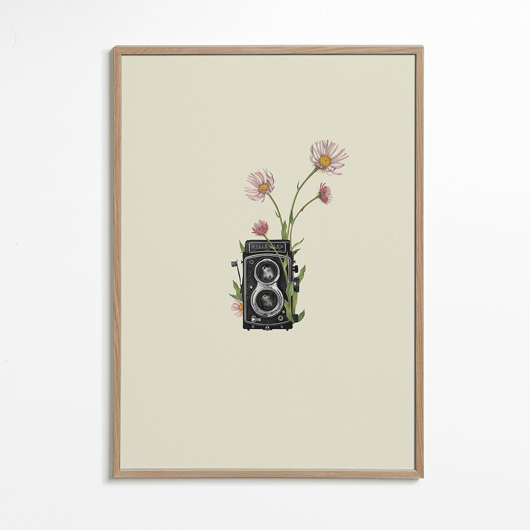Lisslune | Floral Rolleiflex camera