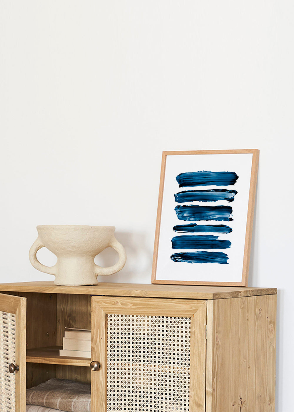 Lisslune | The Brush Stroke in Blue
