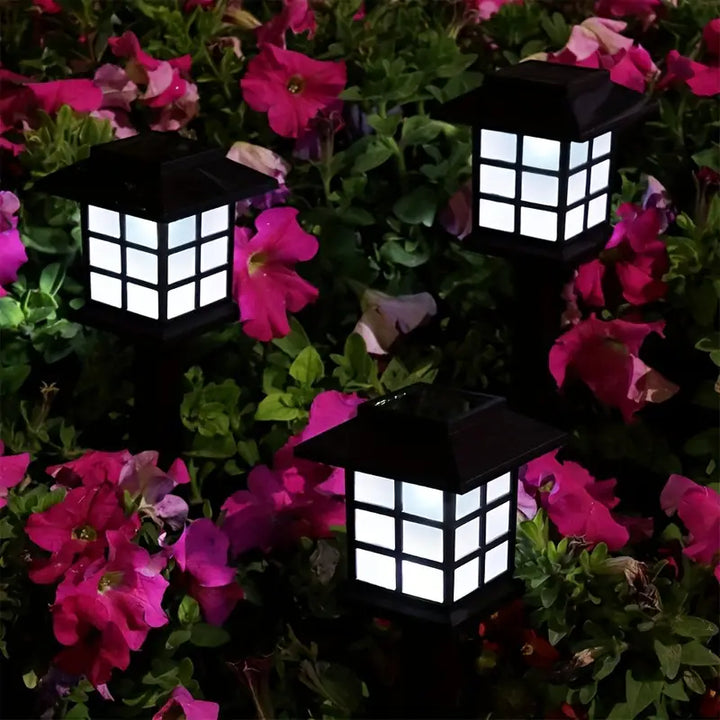 Lisslune | Solar Garden Lights in Lantern Style – Waterproof LED Path Lighting for Outdoor Areas