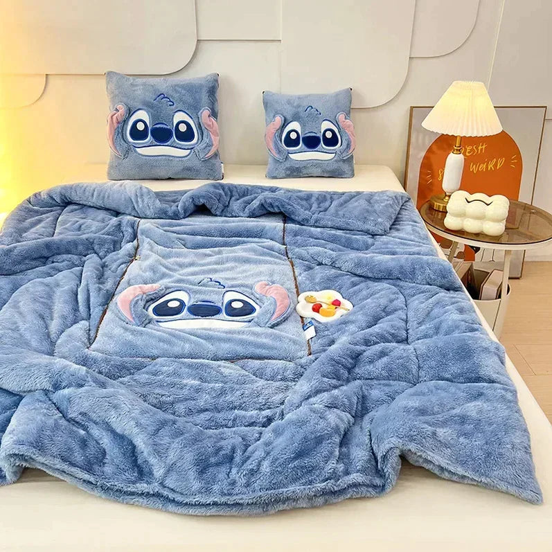 Lisslune | Luxury blanket and cushion set for ultimate comfort