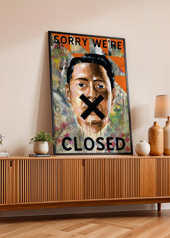 Lisslune | Sorry, we are closed - Famous when dead