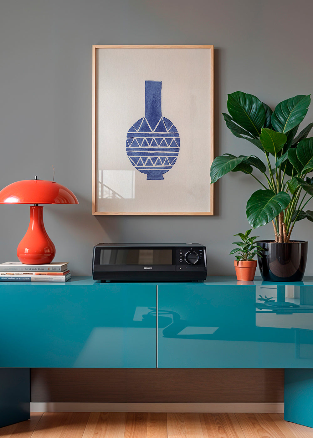 Lisslune | Linoleum cut Vase #8 - Alisa Galitsyna