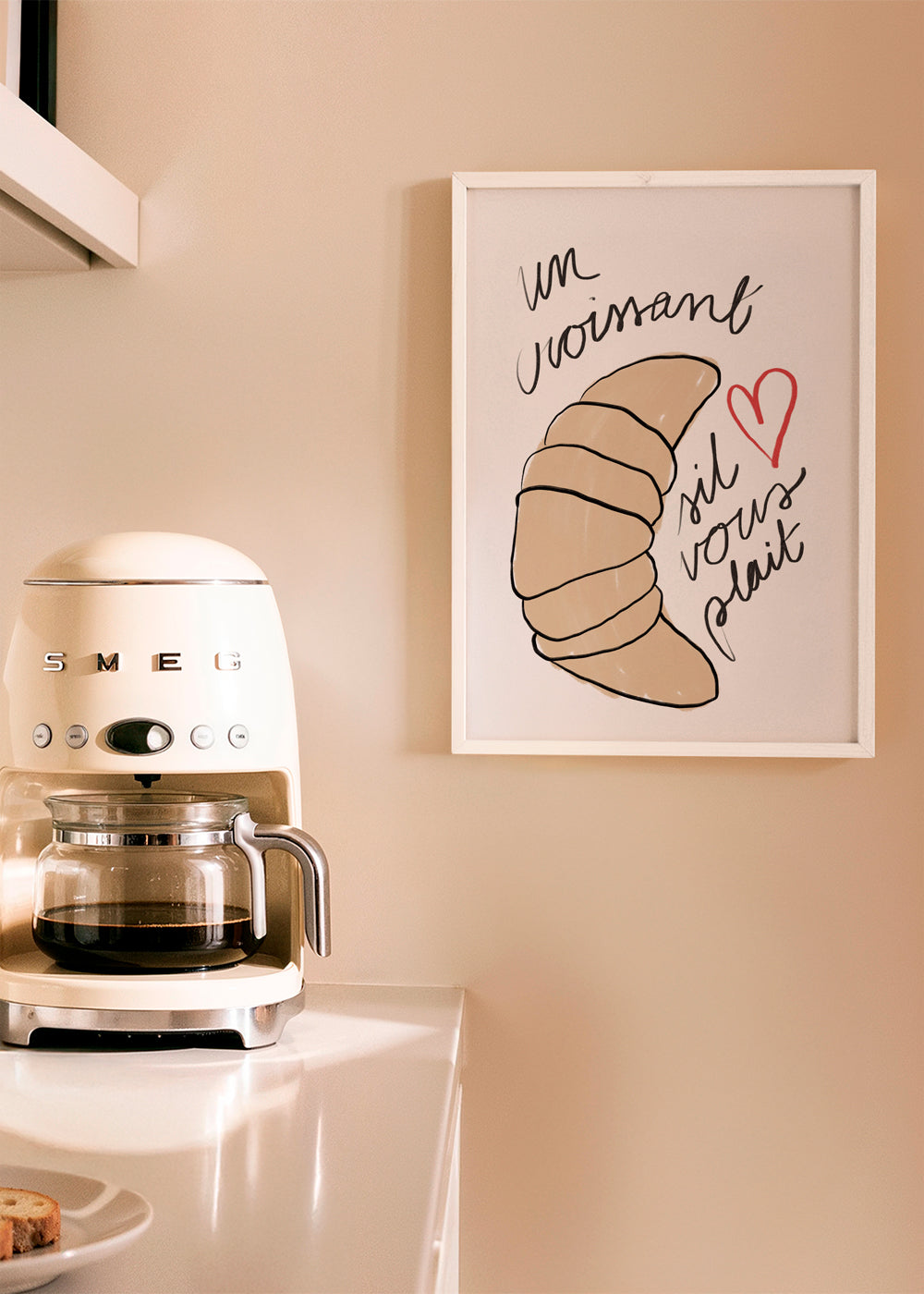 Lisslune | A Croissant - Athene Fritsch