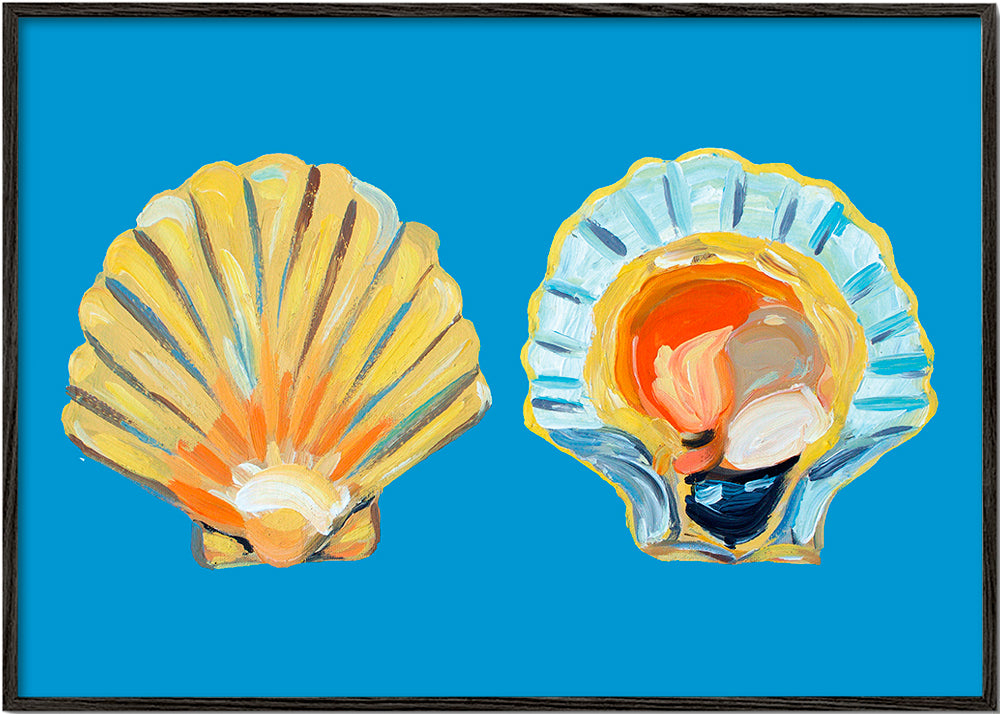 Lisslune | Scallop on Blue - Alice Straker