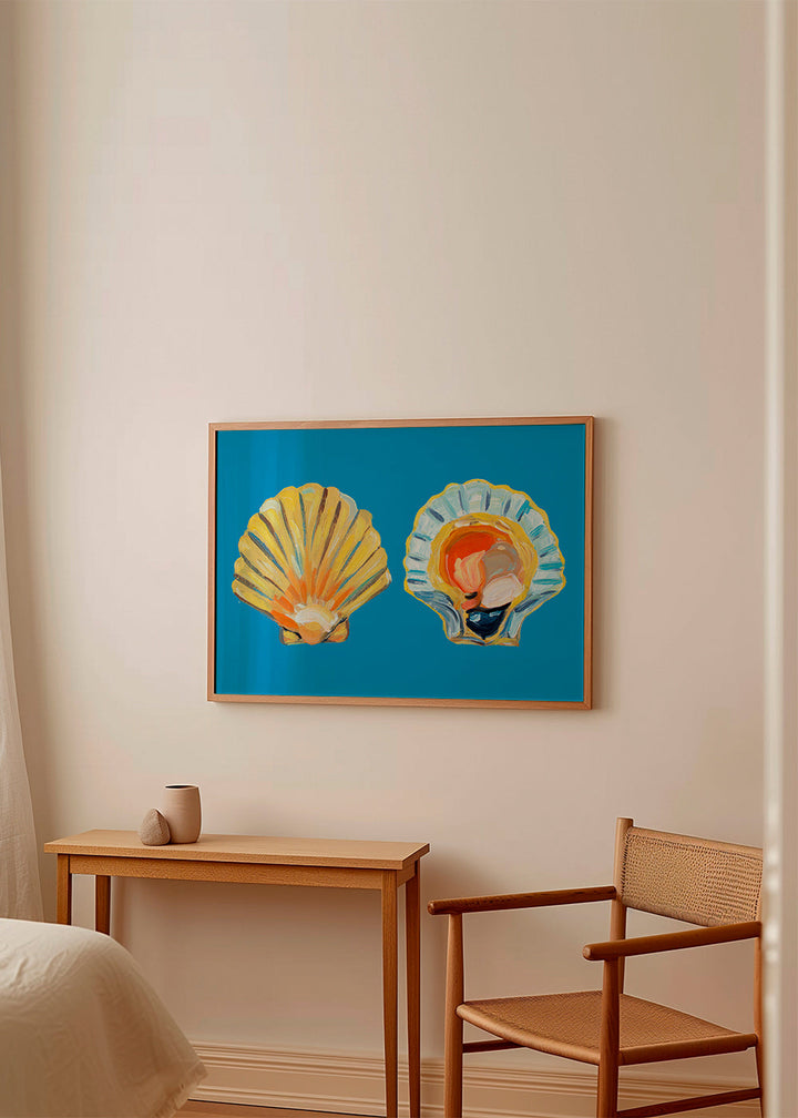 Lisslune | Scallop on Blue - Alice Straker