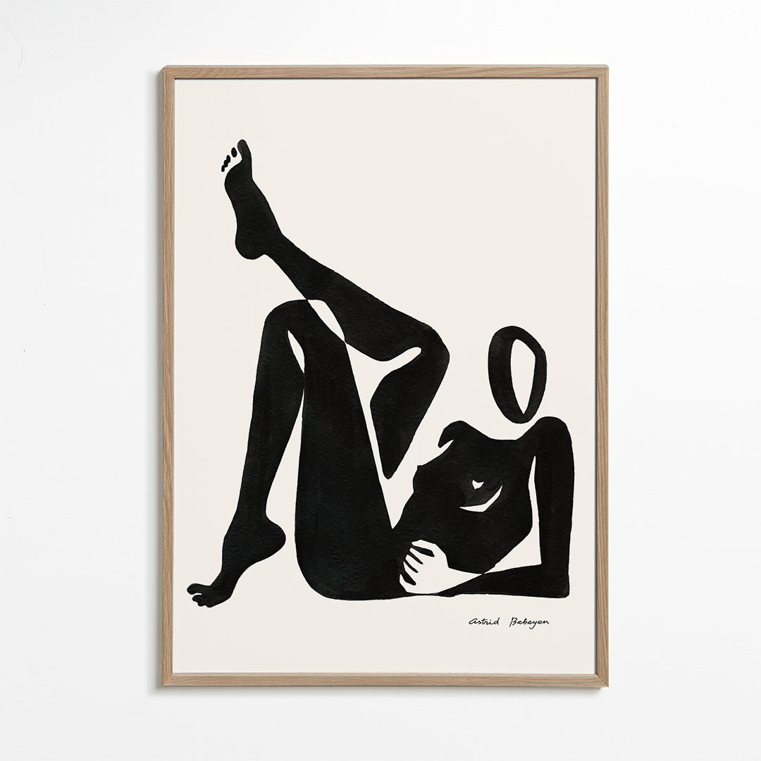 Lisslune | Black figure #8
