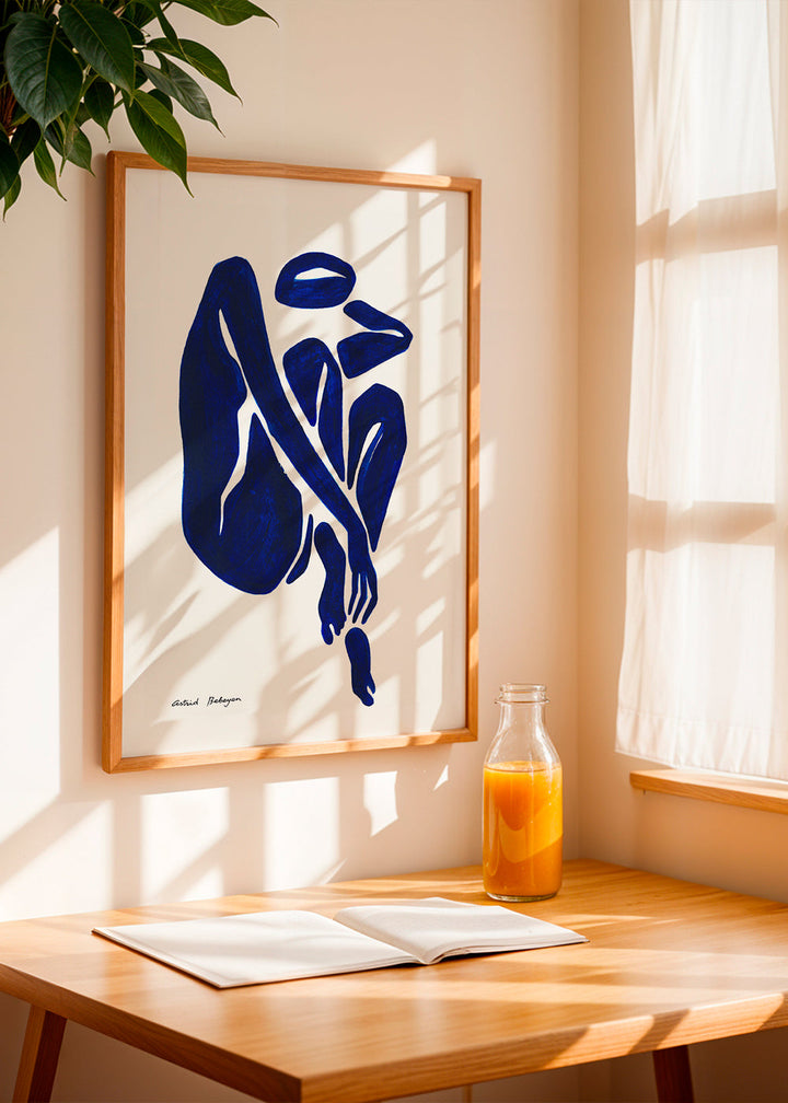 Lisslune | Blue figure #3