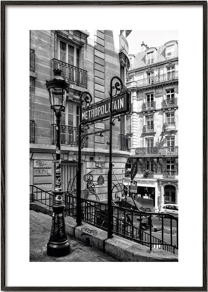 Lisslune | Black Montmartre - Metropolitain