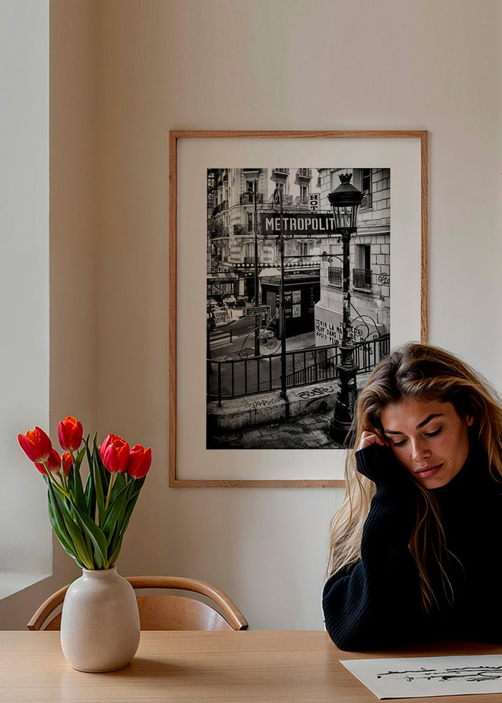 Lisslune | Black Montmartre - Paris Metro