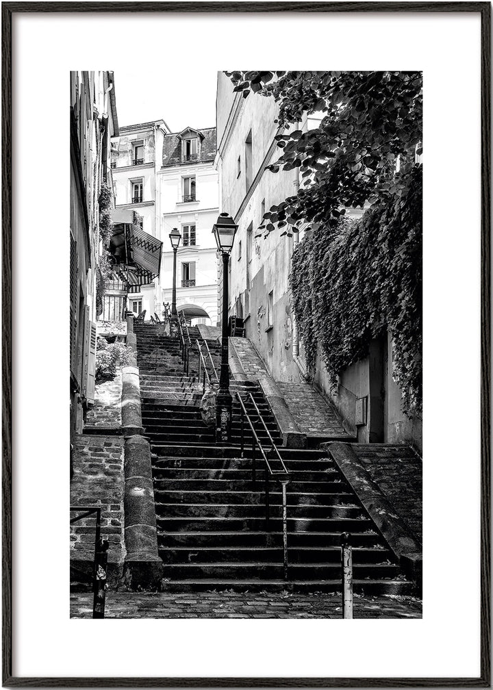 Lisslune | Black Montmartre - Paris Step by Step