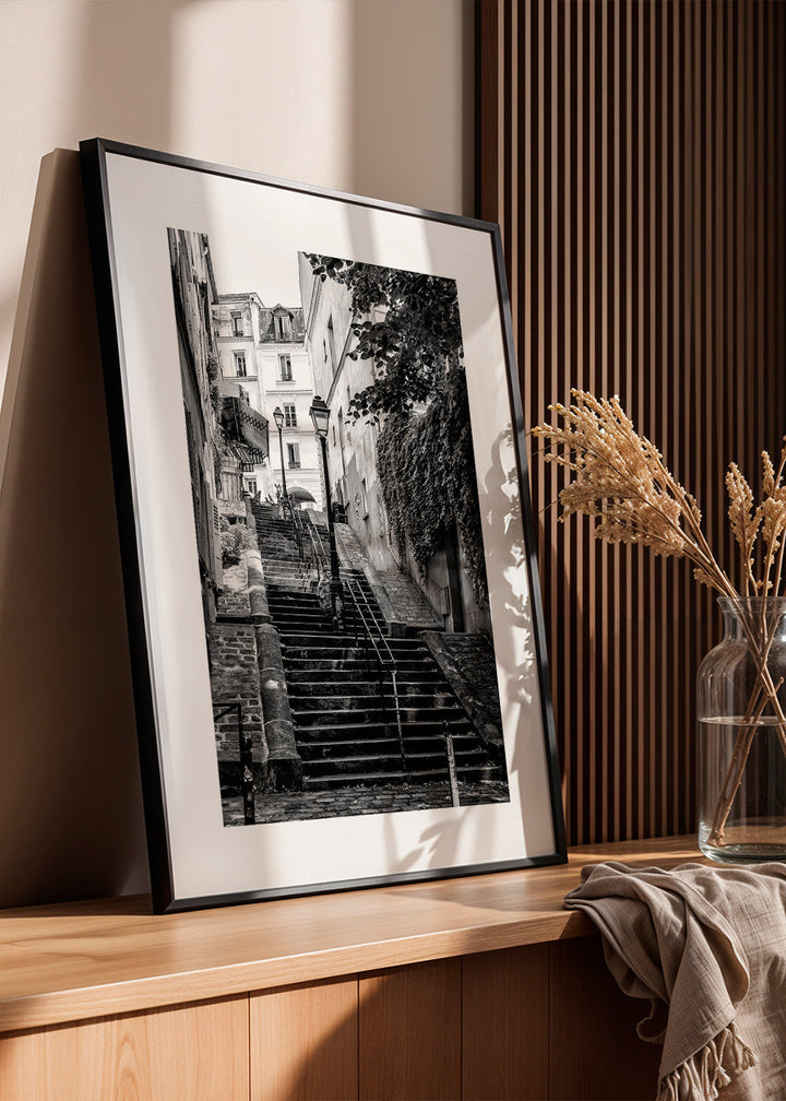 Lisslune | Black Montmartre - Paris Step by Step
