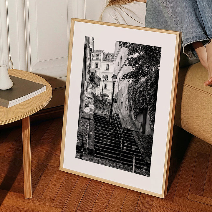 Lisslune | Black Montmartre - Paris Step by Step