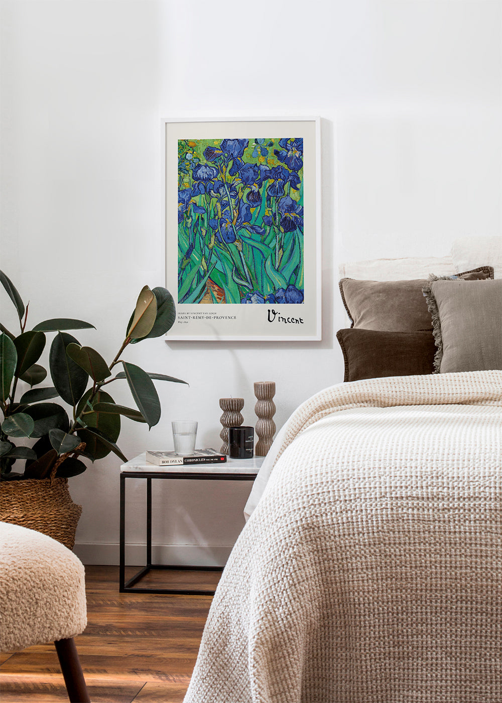 Lisslune | Iris by Vincent van Gogh