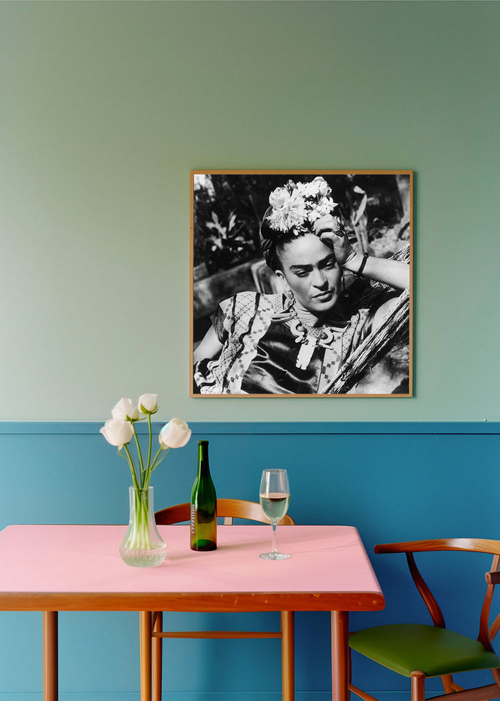 Lisslune | Frida Kahlo Vintage-photograph I - Square