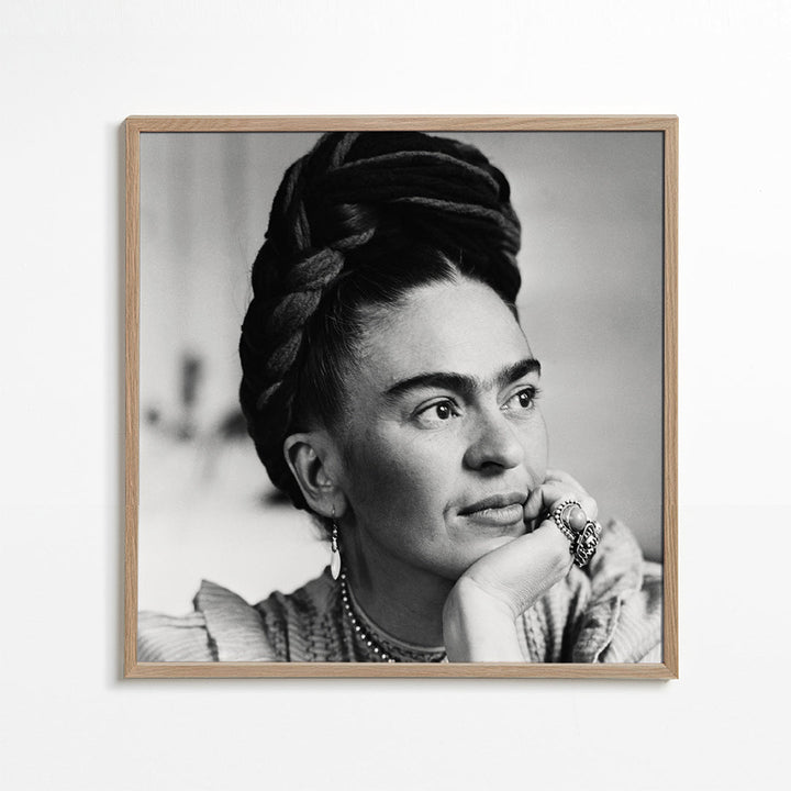 Lisslune | Frida Kahlo Vintage Photography II - Square