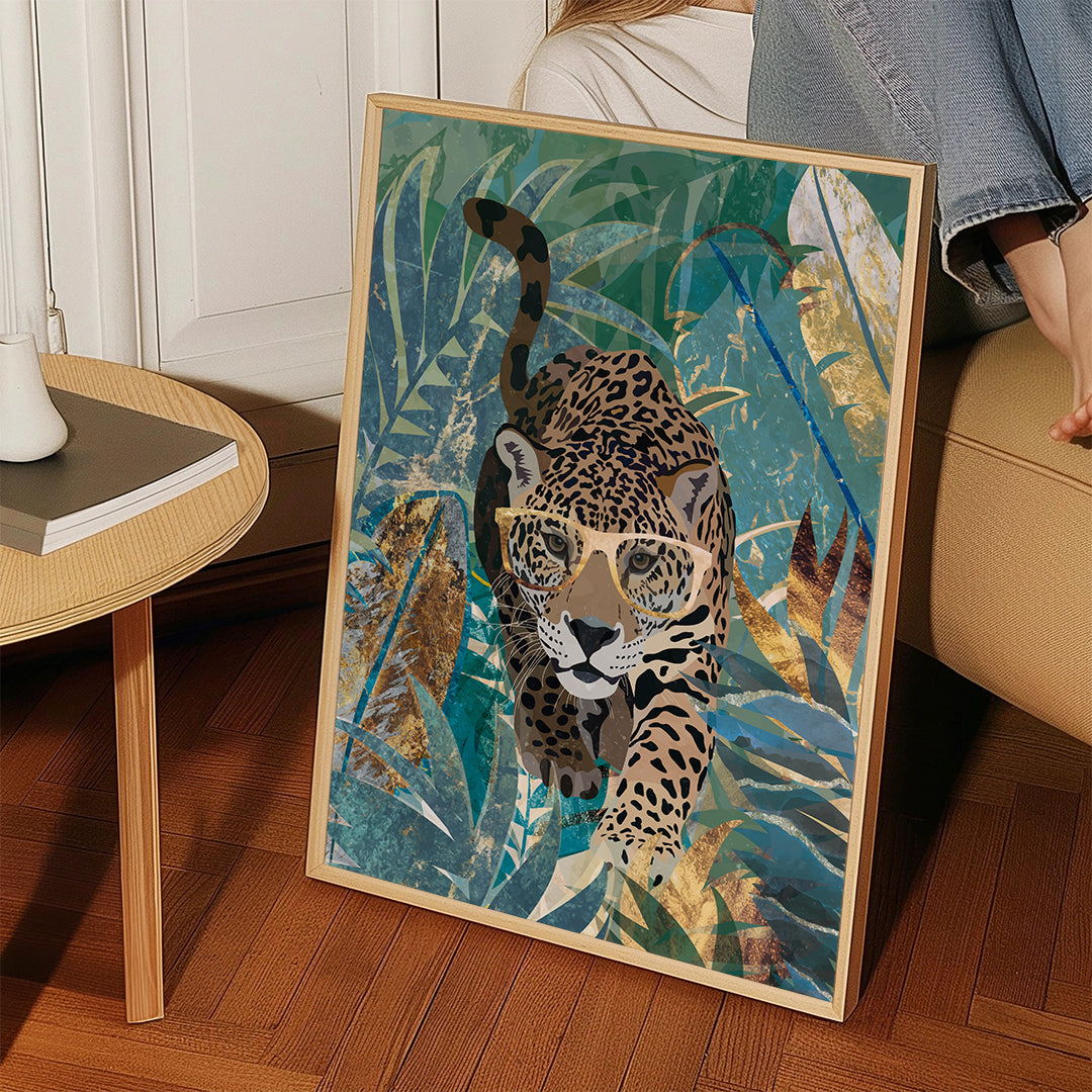 Lisslune | Curious jaguar in the jungle