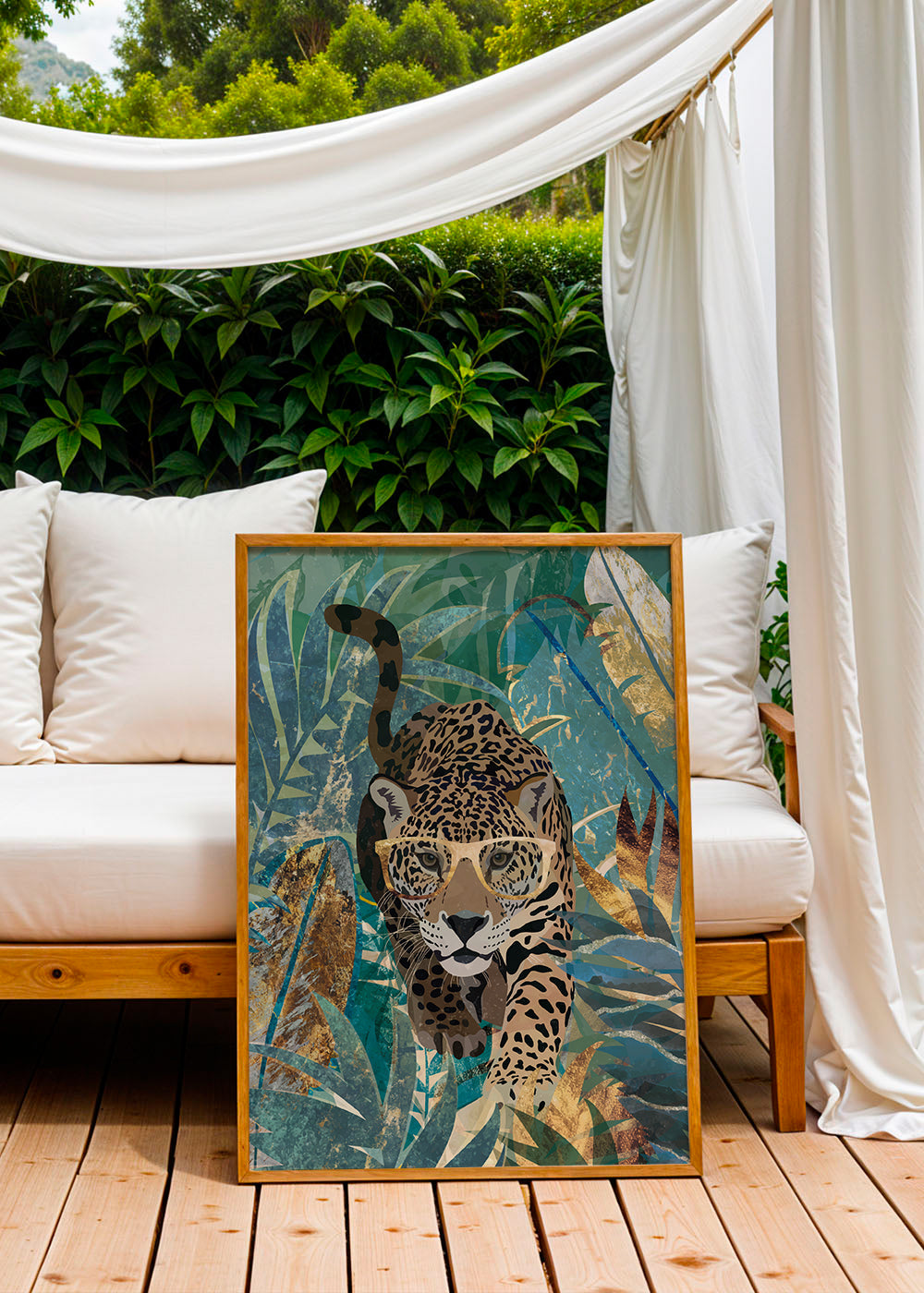 Lisslune | Curious jaguar in the jungle
