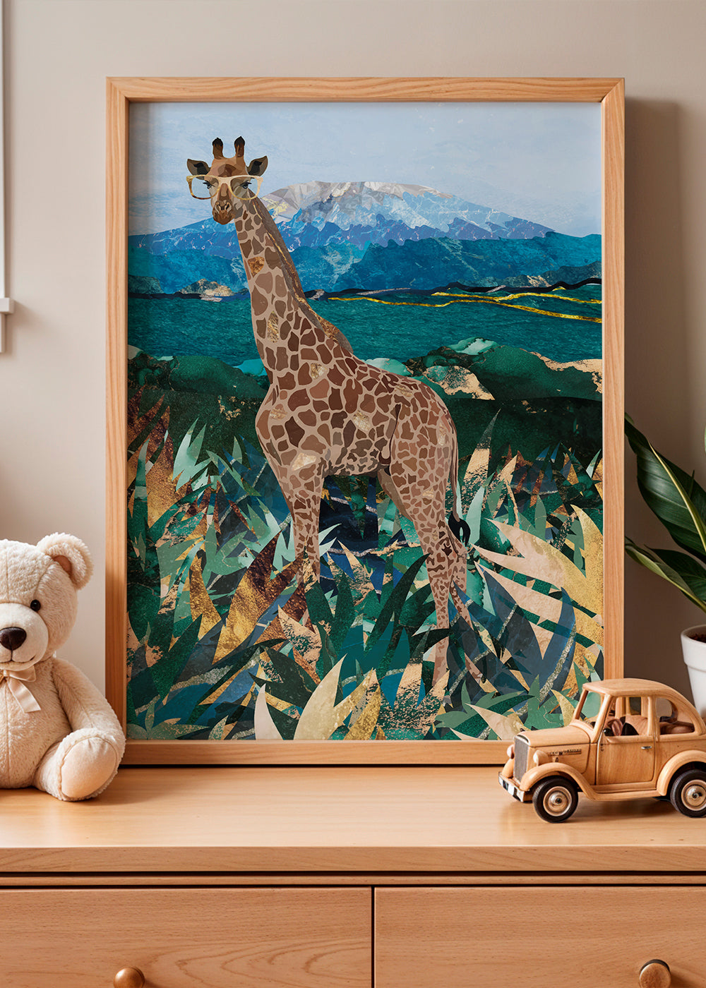 Lisslune | Giraffe's Morning Stroll