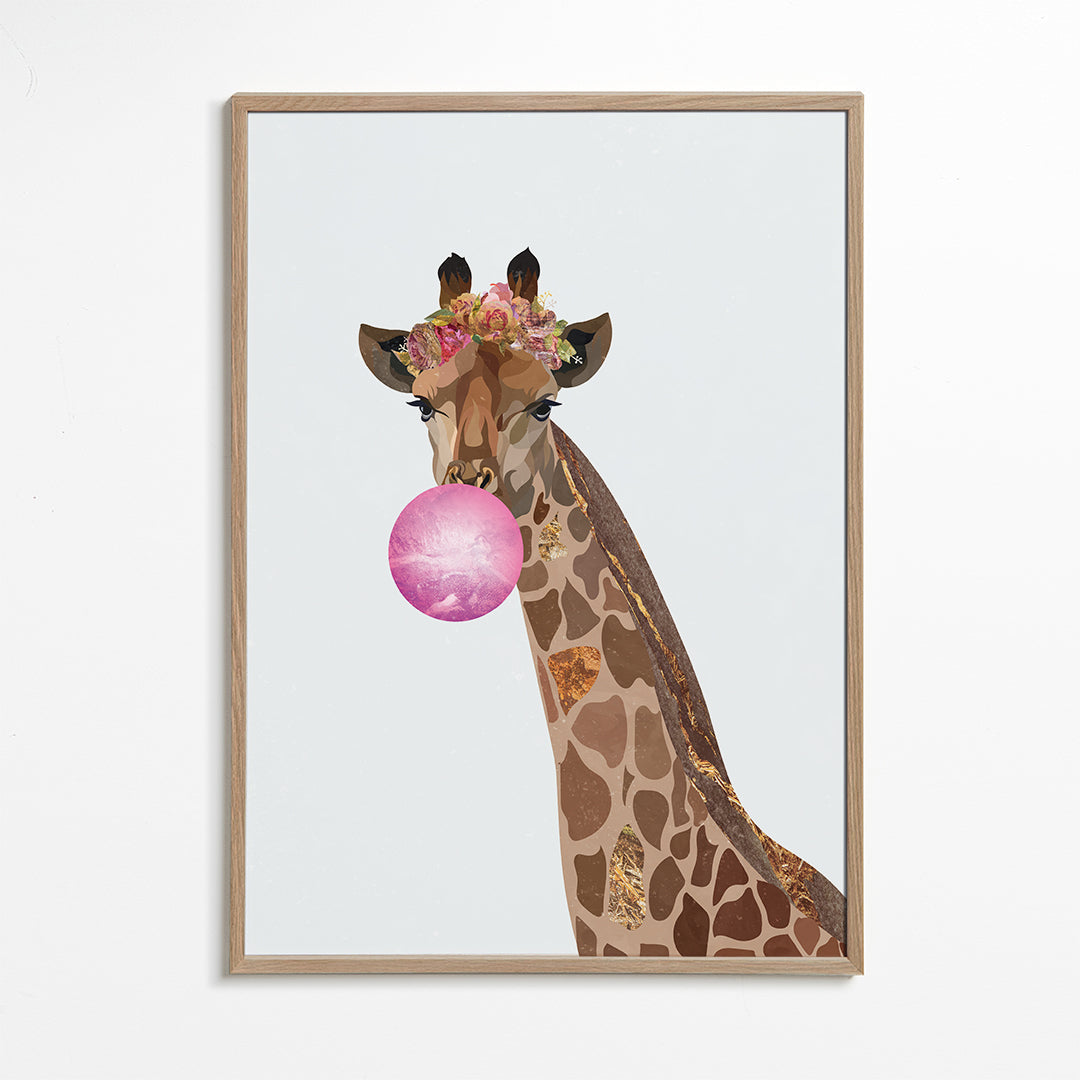 Lisslune | Giraffe at the carnival white