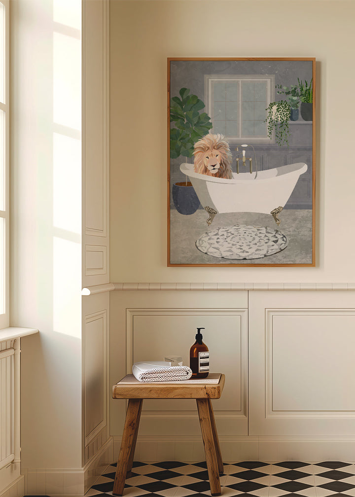 Lisslune | Lion takes a bath