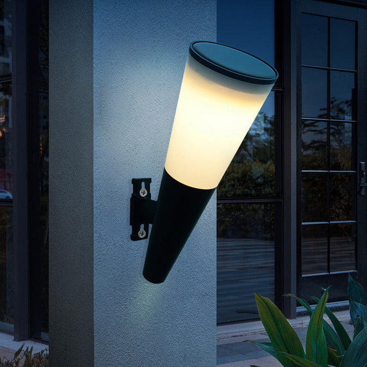 Lisslune | Truro Solar Wall Light Anthracite - Energy-Efficient Solar Outdoor Wall Illumination