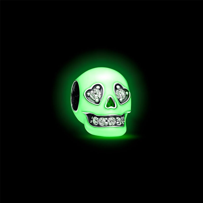 Lisslune | Shining Glitter Skull Pendant