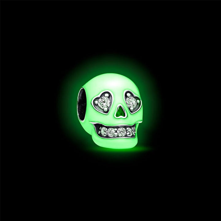 Lisslune | Shining Glitter Skull Pendant