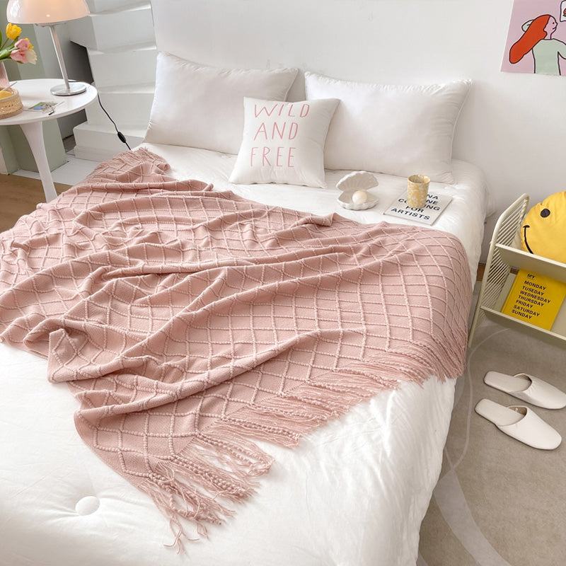 Rynx Geometry Cozy Tassel Blanket