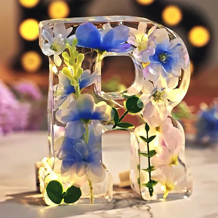 Lisslune | Floral Resin Night Light