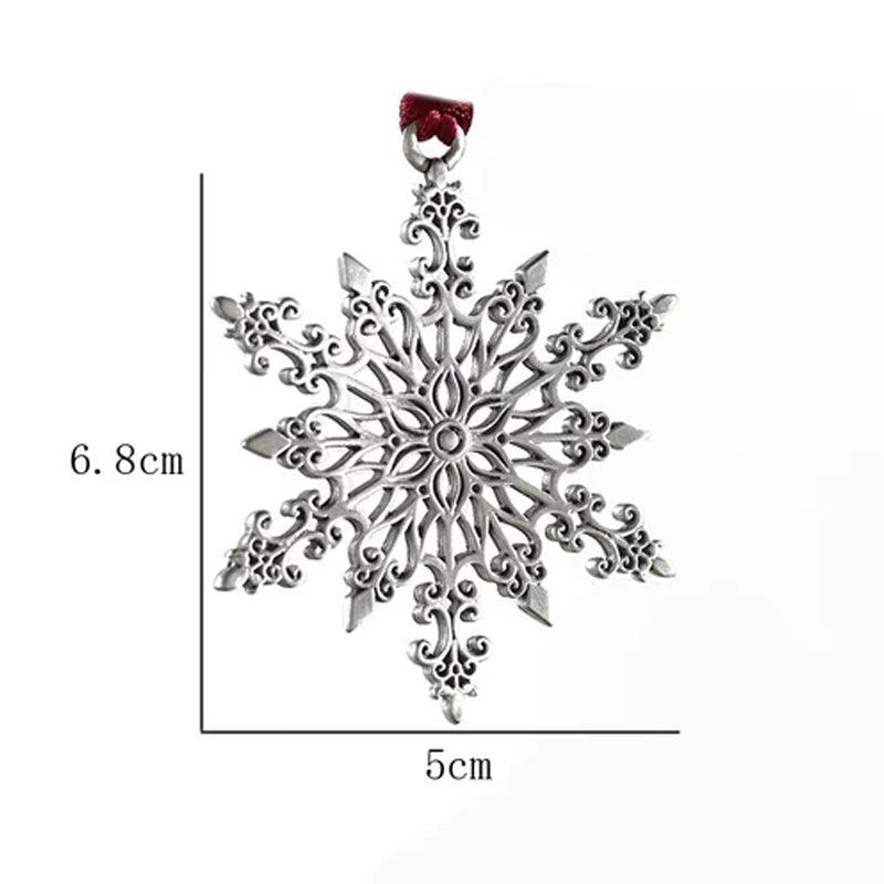 Lisslune | Solid Tin Christmas Decoration