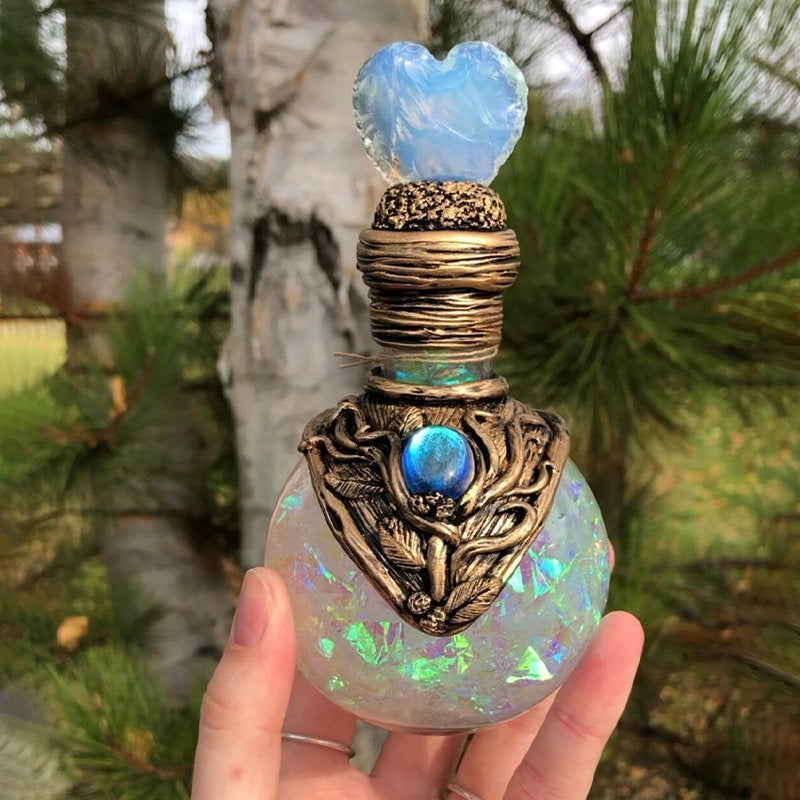 Lisslune | Magical Mystical Moon Bottle