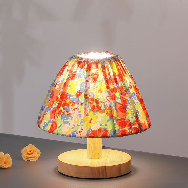 Lisslune | Modern Minimalist Creative Iron Flower Shape 1-Lamp Table Lamp