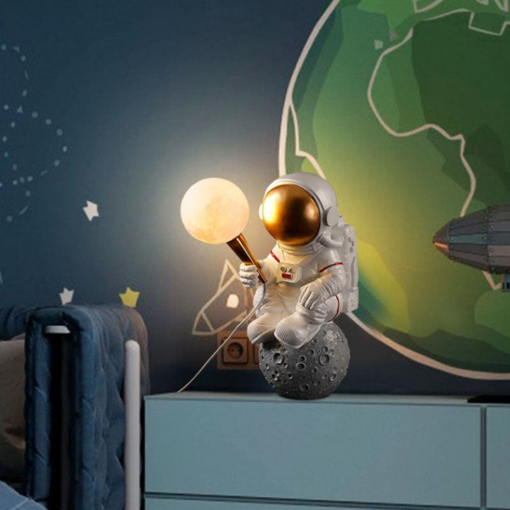 Lisslune | CosmoBuddy Astronaut Wall Lamp | Creative Design | Resin & ABS | LED Bedroom Light