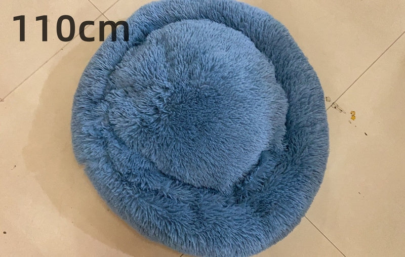 Lisslune | CozyNest | Winter Dog Bed | Luxe Comfort | Sustainable and Stylish