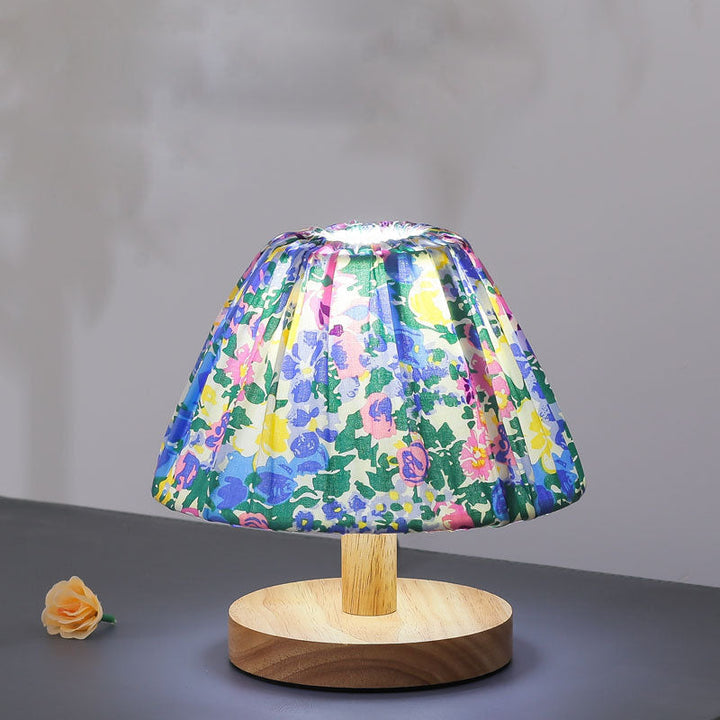 Lisslune | Modern Minimalist Creative Iron Flower Shape 1-Lamp Table Lamp